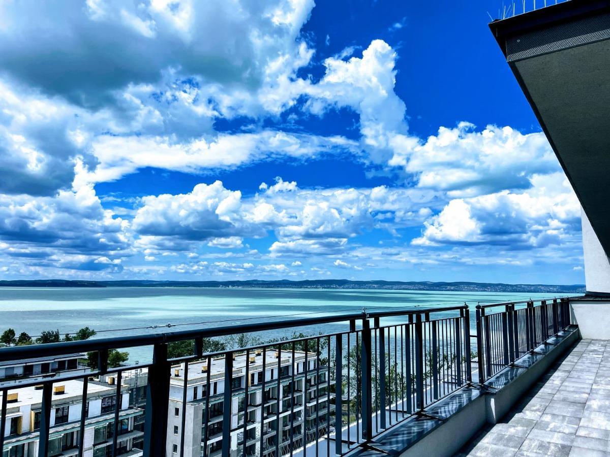 Ellby Apartman - Penthouse - Hostaid Siofok Luaran gambar