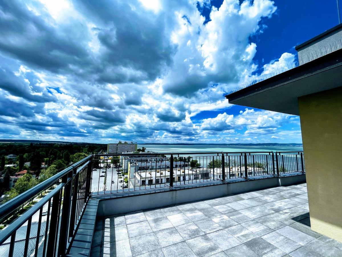 Ellby Apartman - Penthouse - Hostaid Siofok Luaran gambar