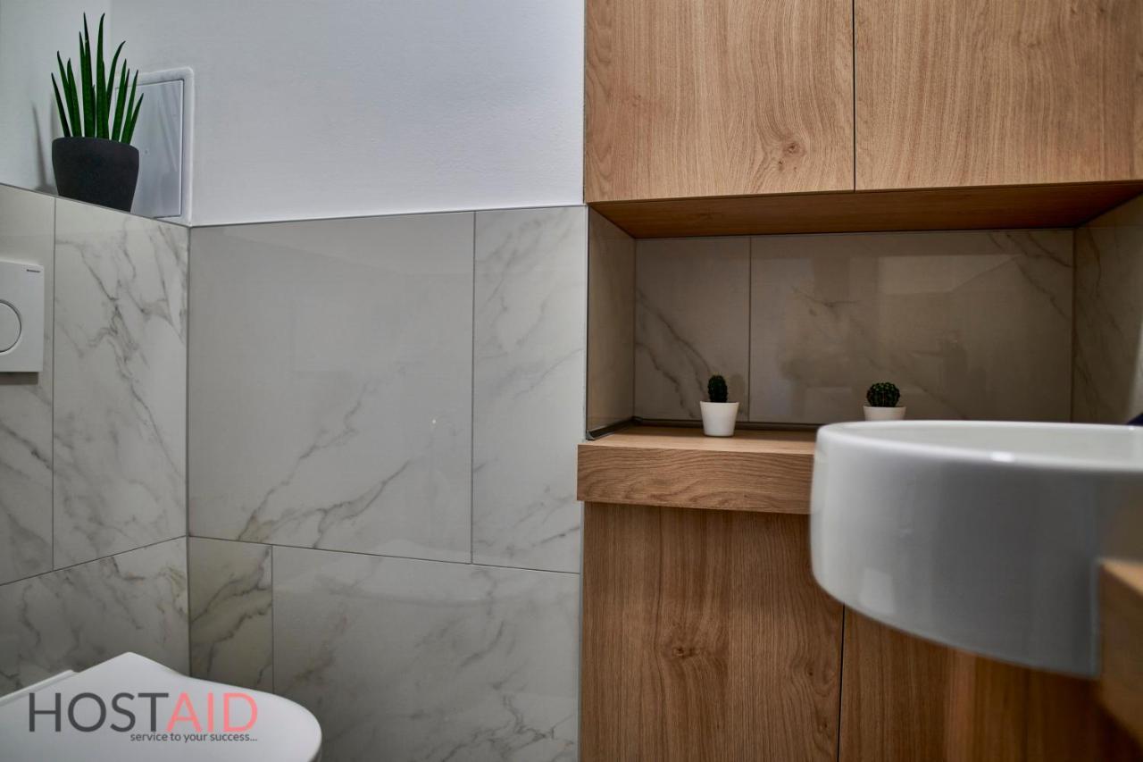 Ellby Apartman - Penthouse - Hostaid Siofok Luaran gambar